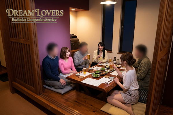 松崎町の久遠で宴会に対応するコンパニオンとお客様写真