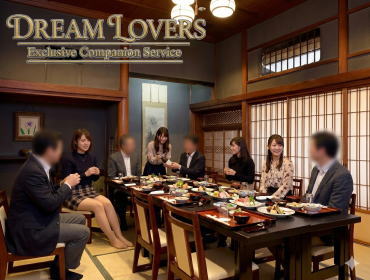 小田原の老舗店だるまで接客する宴会コンパニオンとお客様