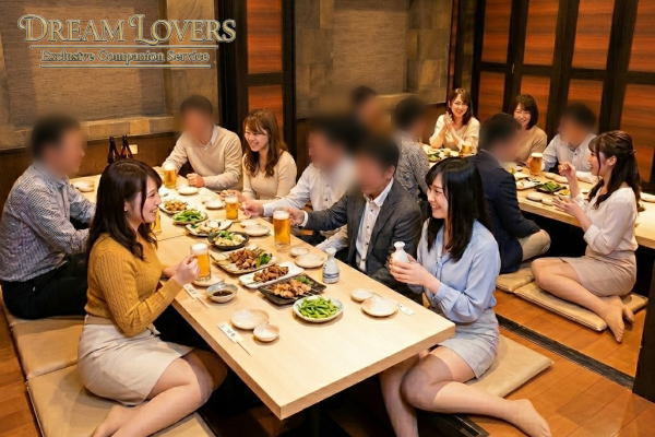 島田市のさかなや道場 島田店でコンパニオンと宴会するお客様事例写真